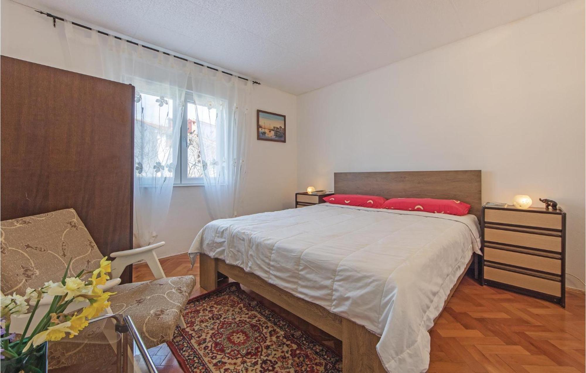 Awesome Apartment In Fazana With Wifi Bagian luar foto