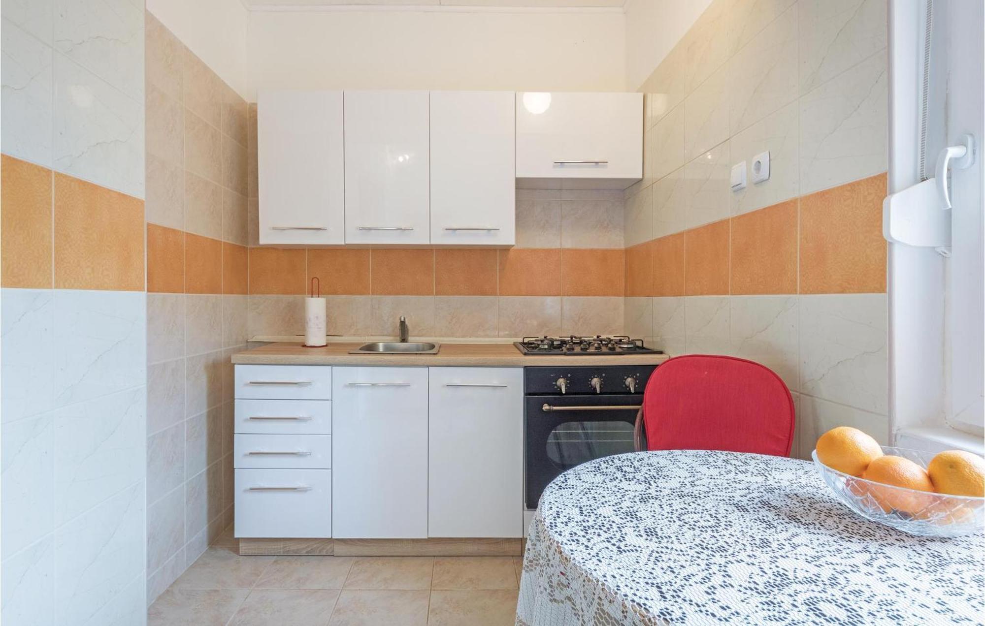Awesome Apartment In Fazana With Wifi Bagian luar foto