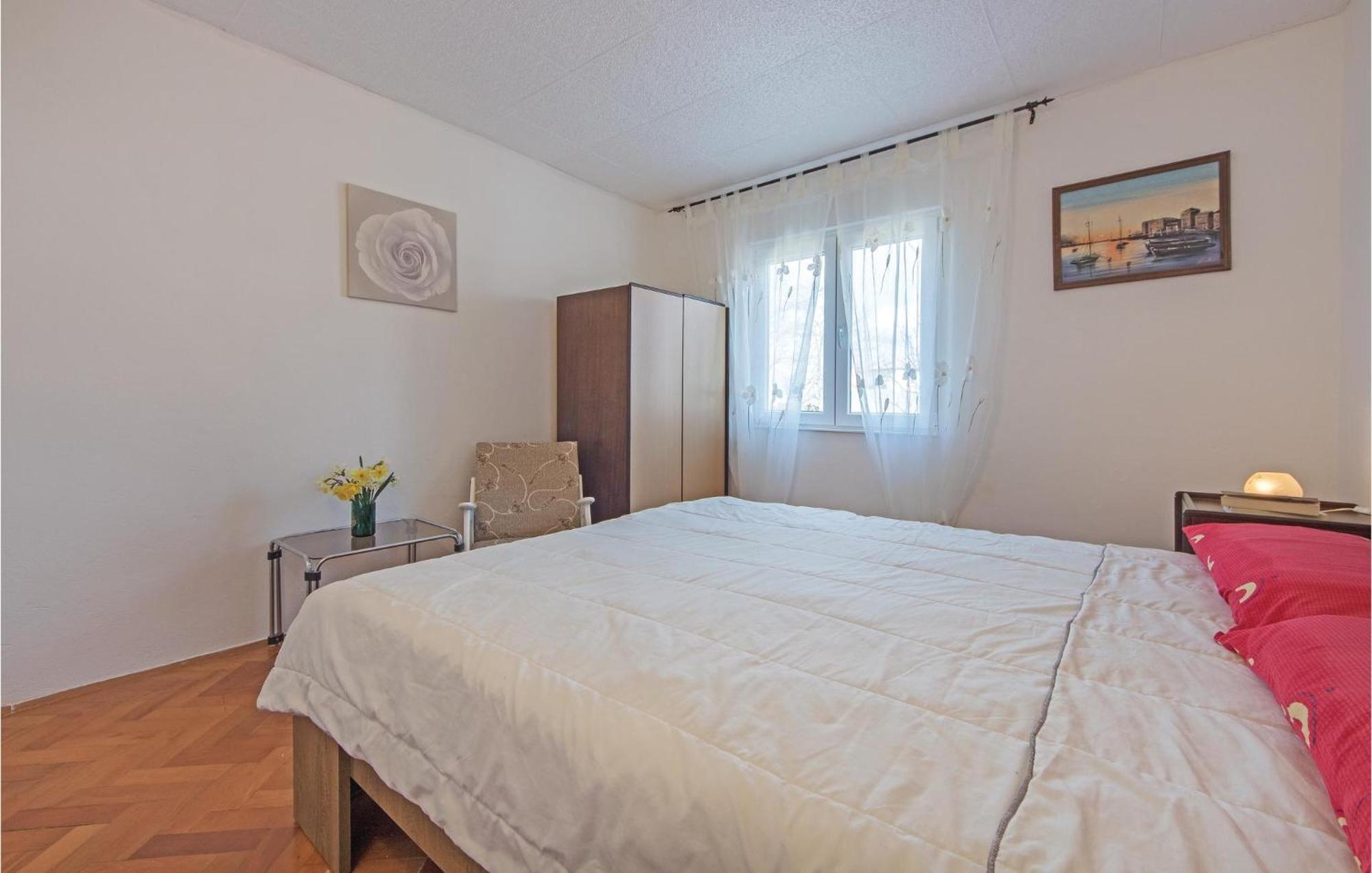 Awesome Apartment In Fazana With Wifi Bagian luar foto